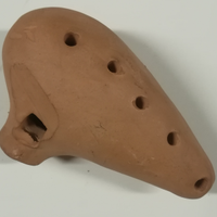 STRUMENTO MUSICALE OCARINA in TERRACOTTA