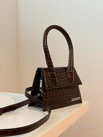 Jacquemus Le Chiquito Moyen