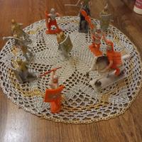 soldatini romani giocattolo