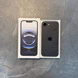 IPhone 16e in garanzia apple