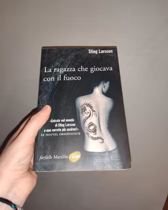 La ragazza che giocava con il fuoco