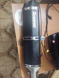 scarico akrapovic 