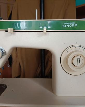 Macchina da cucire Singer Merritt 547
