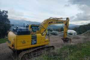 ESCAVATORE KOMATSU 170  DEL 2020 POCHE ORE