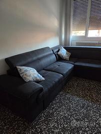 Divano Angolare Grigio con Letto Estraibile 