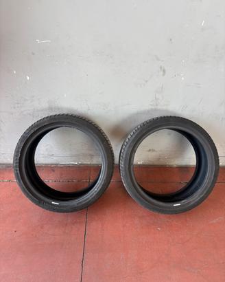 Gomme 225/40/R19