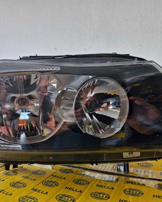 Proiettore Bmw serie 3 E90 Hella 1E3354697021