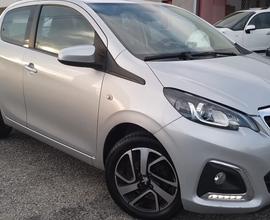 PEUGEOT 108 ALLURE 5 Porte 70 CV NEOPATENTATI