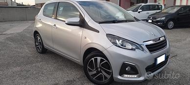 PEUGEOT 108 ALLURE 5 Porte 70 CV NEOPATENTATI