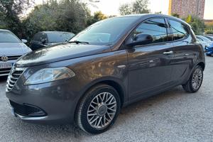 Lancia Ypsilon 1.3 MJT 5 porte OK Neopatentati