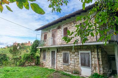 CASA INDIPENDENTE A VIGNALE MONFERRATO