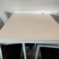 Piani tavoli ristorante