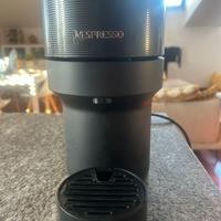 Macchina vertuo nespresso con cialde