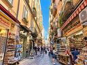 3-locali-a-napoli