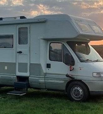 Laika 5.99m – 120.000 Km DistribuzioneOK - 2 Clima
