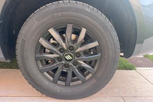 4 Ruote complete Hymer cerchi in lega 16”