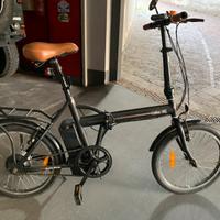 Bici pedalata assistita pieghevole