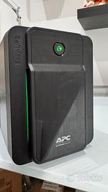APC Easy UPS gruppo di continuità