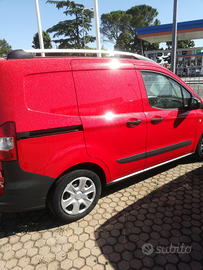 Ford transit courier