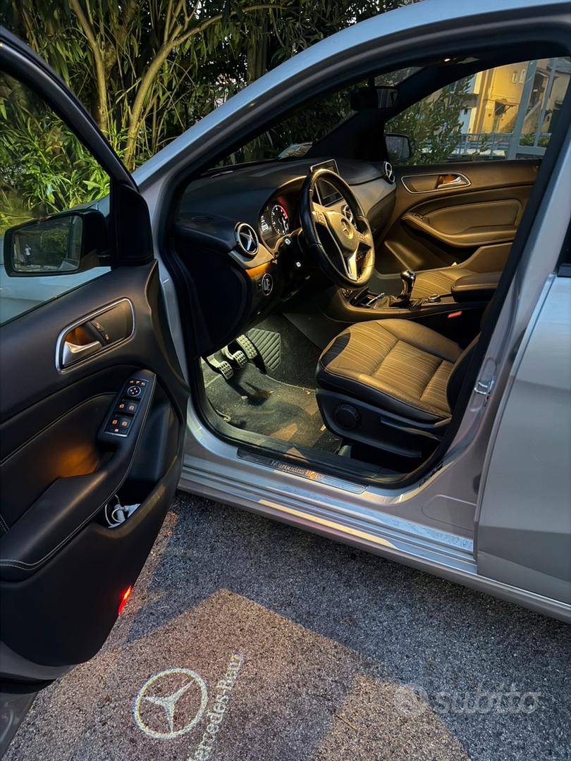 Mercedes-Benz B-Class 2015 photo 3