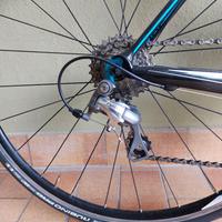 Bici strada Cube