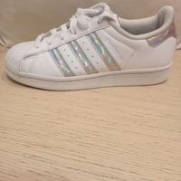 Adidas superstar