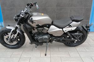 Benelli Leoncino Bobber 400