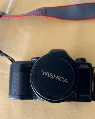 Fotocamera Yashica 108