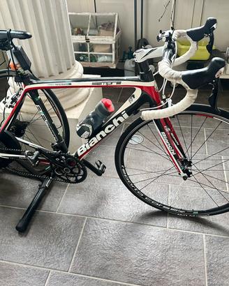 Bici da strada Bianchi in carbonio
