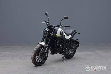 BENELLI Leoncino 250
