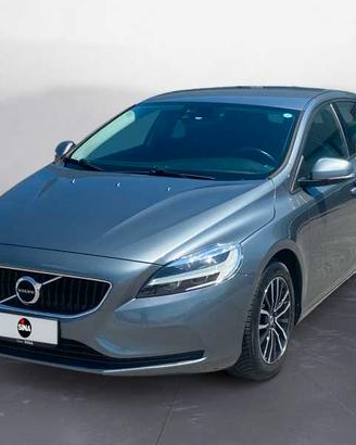 VOLVO V40 2.0 d2 Momentum
