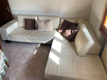 divano pelle chaise longue