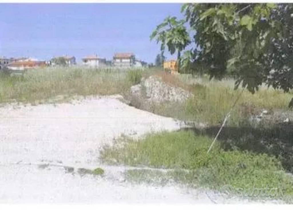 Immobile in asta di 880 m² a Monte Urano - Vista 4