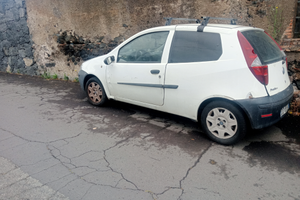 Punto van pe uso lavoro