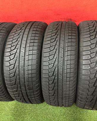 235 60 18 - 255 55 18 Gomme Invernali Hankook 99%