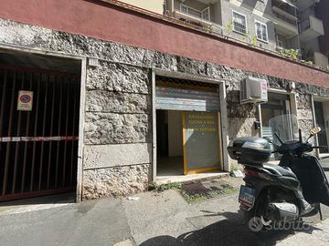 Locale commerciale zona espero