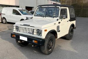 Suzuki SJ 410 SJ410 De Luxe 4x4