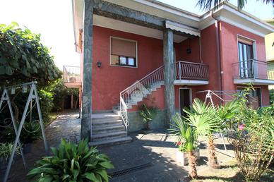 VILLA SINGOLA A NERVIANO