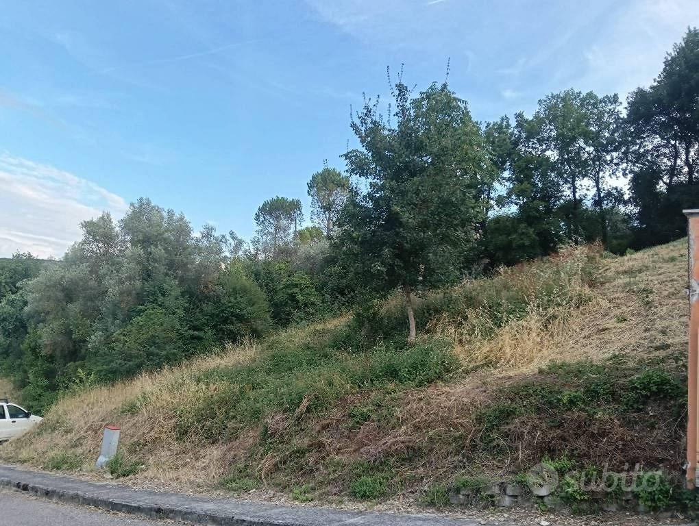 Terreno di 1000 m² a Corciano - Vista 4