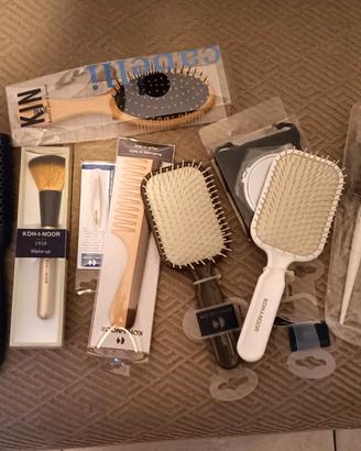 Set spazzole e pennelli