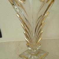 Elegante vaso decorativo in vetro