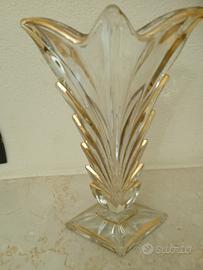 Elegante vaso decorativo in vetro