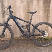 Cube Stereo Hybrid  Pro 140