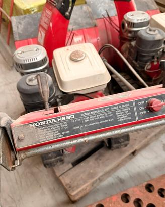 Turbina da neve Honda HS80 cingolata