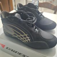 Stivaletti moto dainese donna 39 perfetti