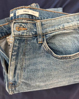 Lotto abbigliamento, scarpe, borse e accessori.
