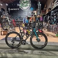 SCOTT ADDICT RC SUPERSONIC 