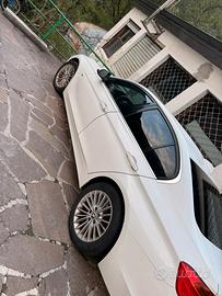 Bmw f30 serie 320d 2012