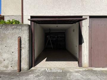 Box / Garage di 18 m² a Dervio