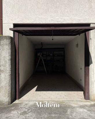Box / Garage di 18 m² a Dervio